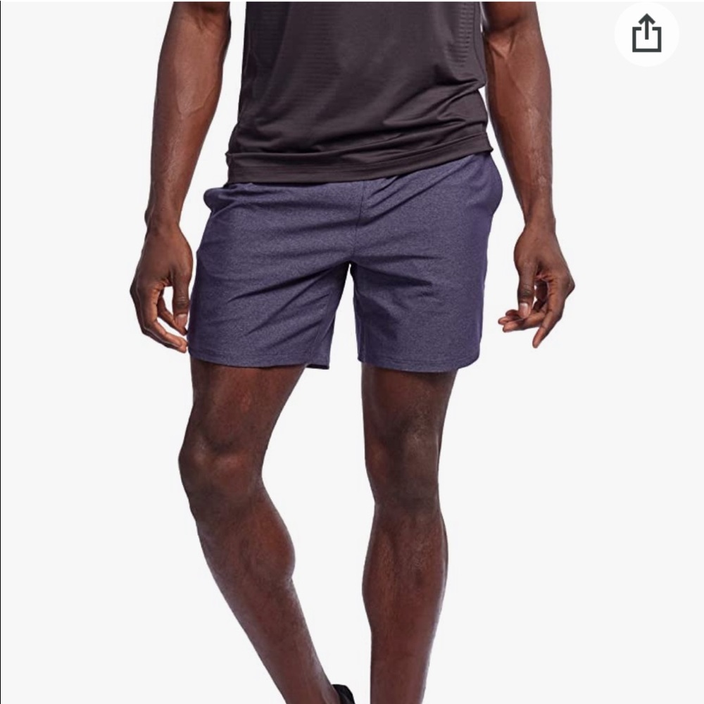 NWT Men’s RHONE Guru 7-inch Short in Navy with Full Liner - Sz Large